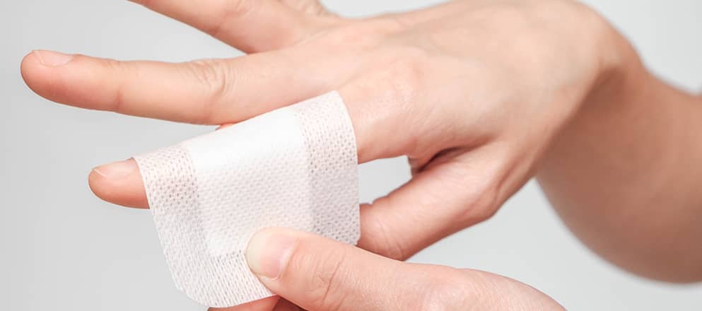 Pleister op een vinger